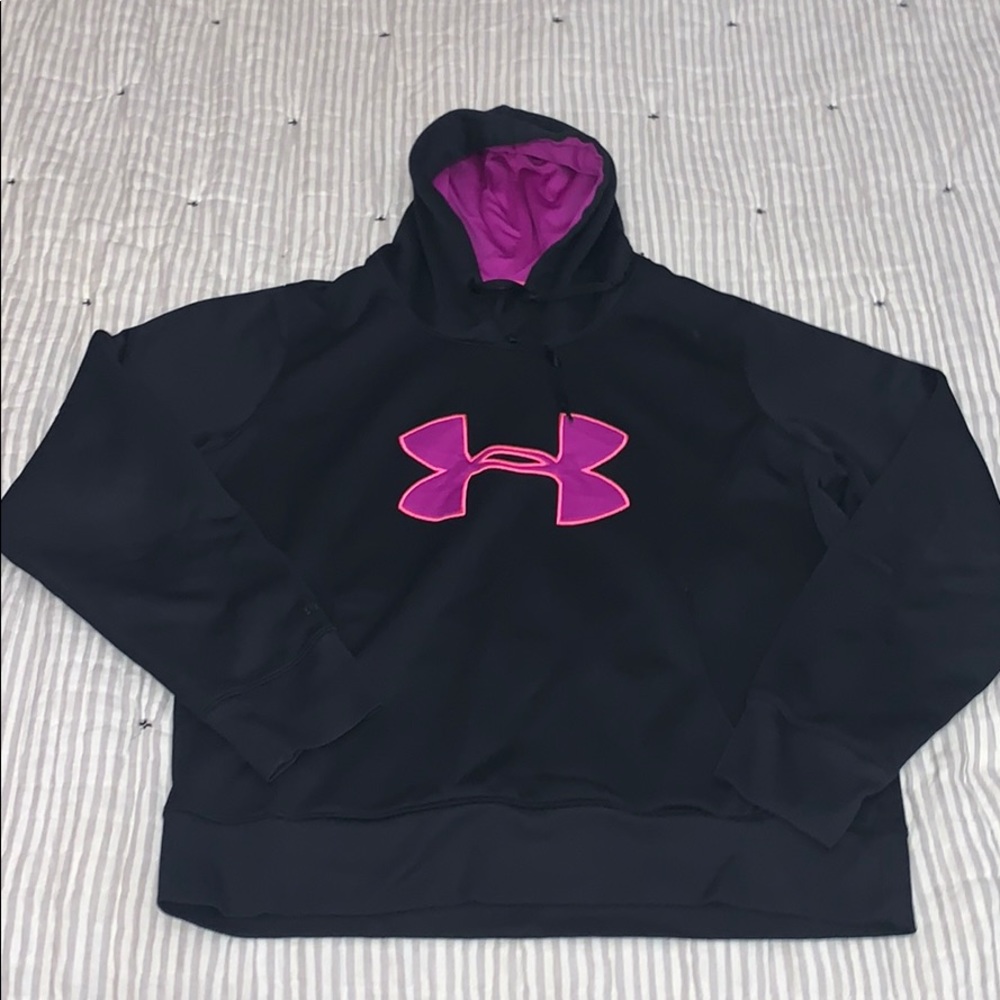 Under Armour Sweetshirt